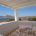 Villa Naousa