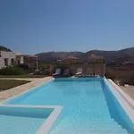 Villa Naousa *