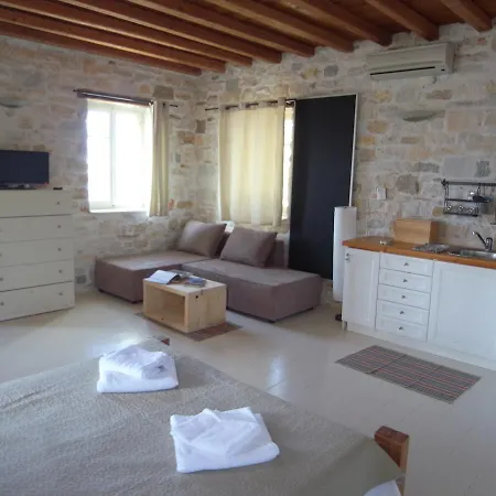 Villa Naousa * ナウサ