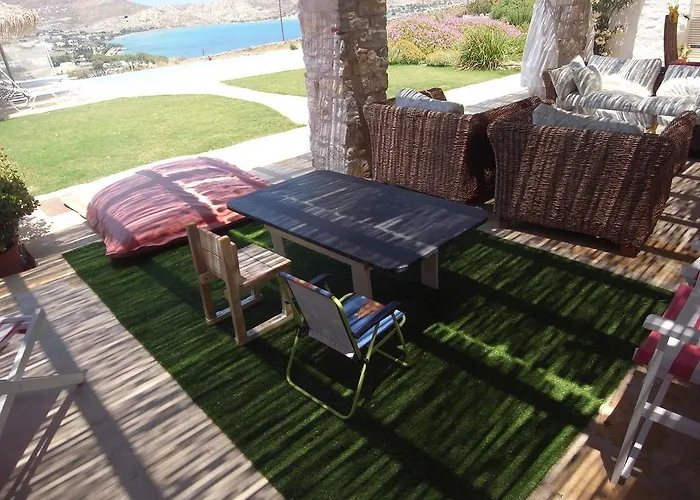 纳乌萨别墅 别墅 纳乌萨